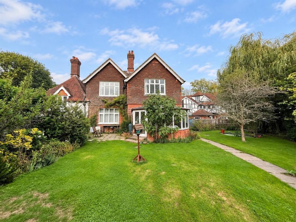 Property photo 1 of 22