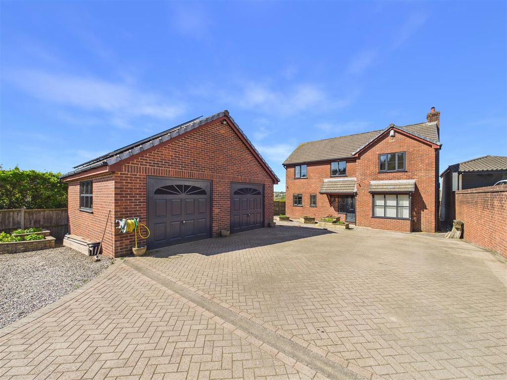 Property photo 1 of 34