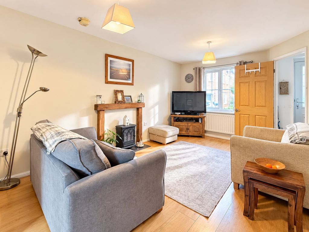 Property photo 3 of 17
