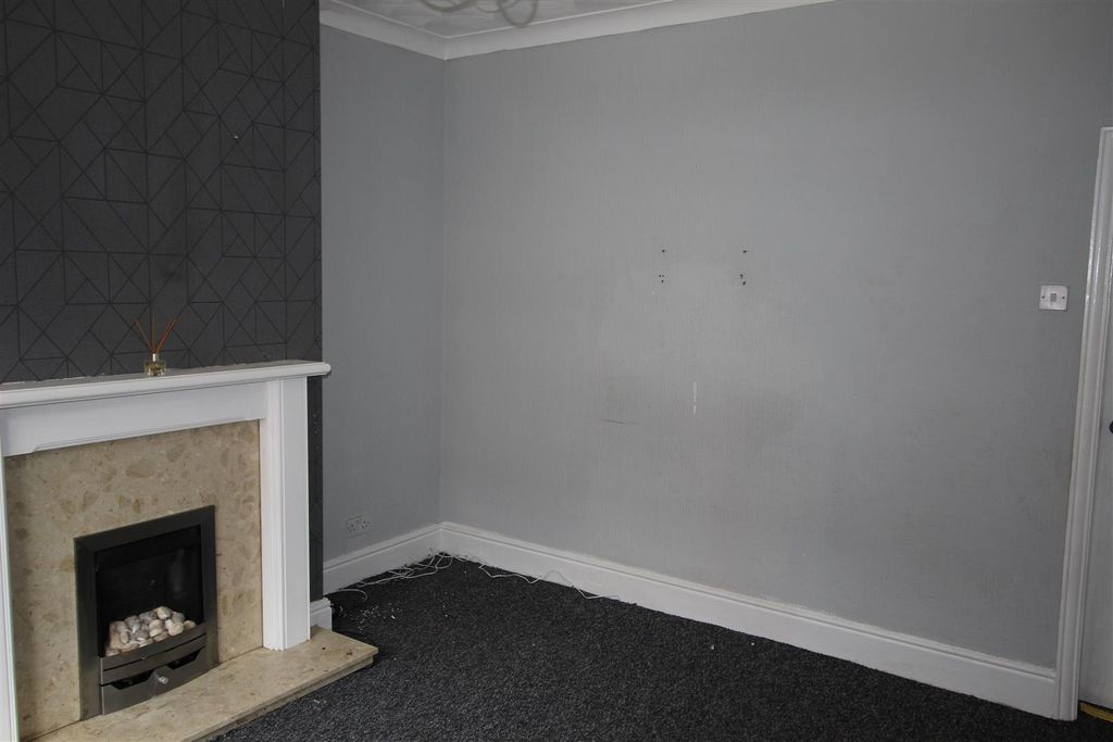 Property photo 2 of 10 Img_9444.Jpg