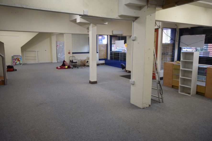 Property photo 3 of 12