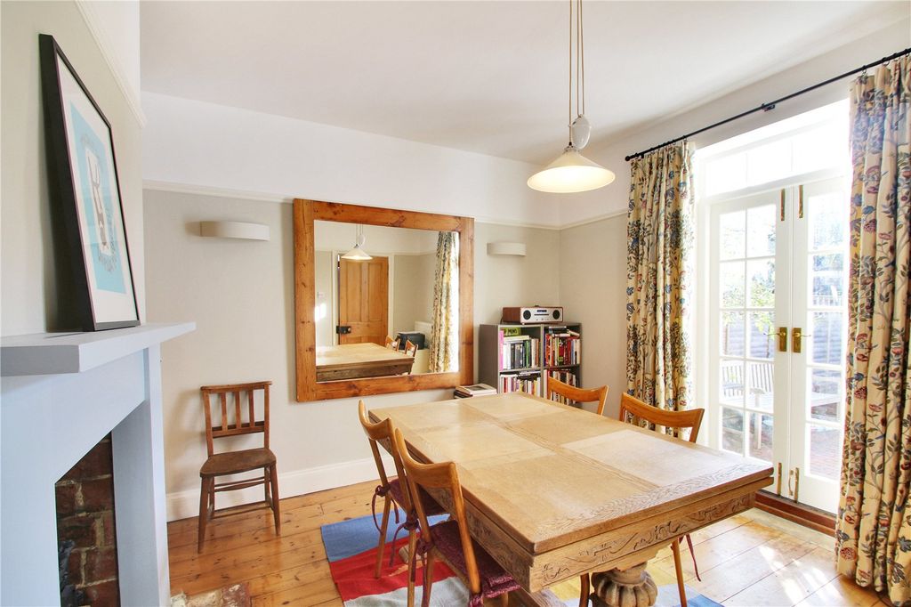 Property photo 3 of 9 Dining Room