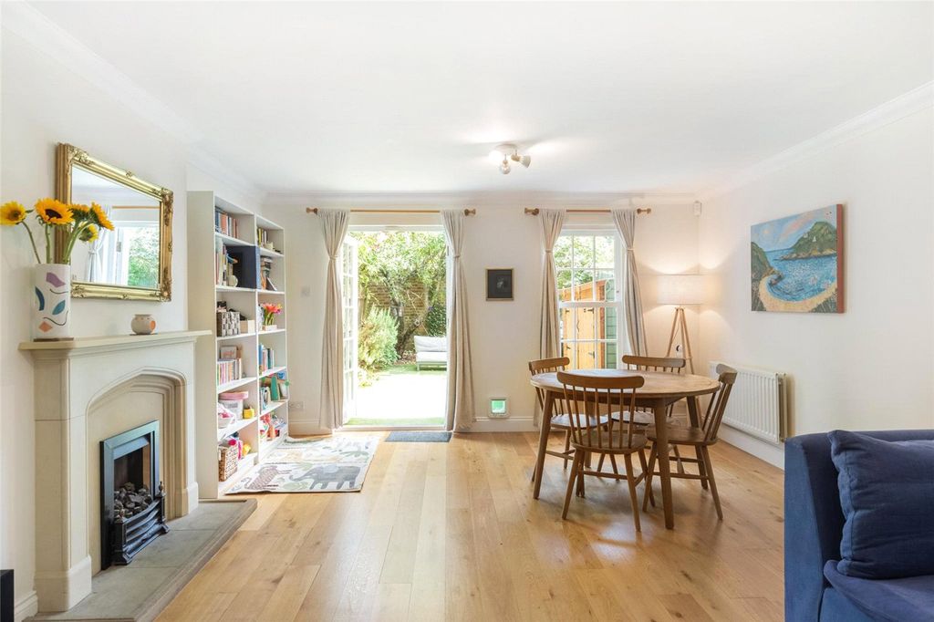 Property photo 2 of 13 Picture No. 05