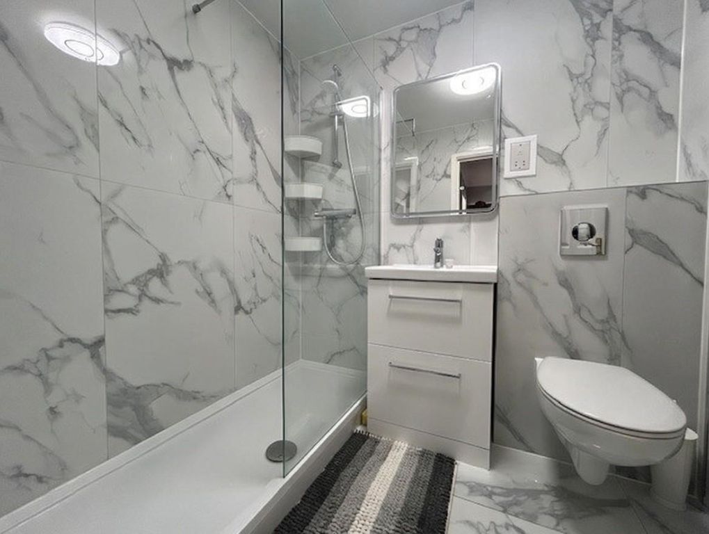 Property photo 3 of 10 8.Jpg