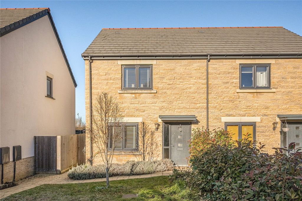 Property photo 1 of 19 Picture No. 02