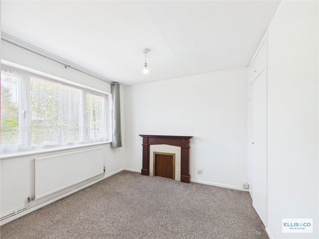 Property photo 3 of 6 Picture No. 03