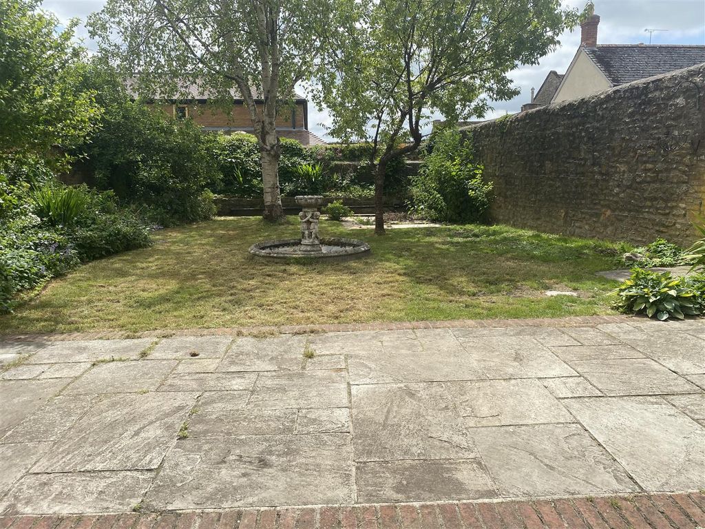 Property photo 2 of 14 Img_2746.Jpg