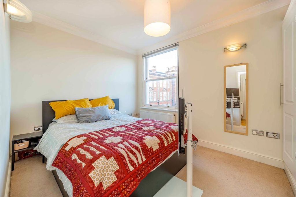 Property photo 3 of 3