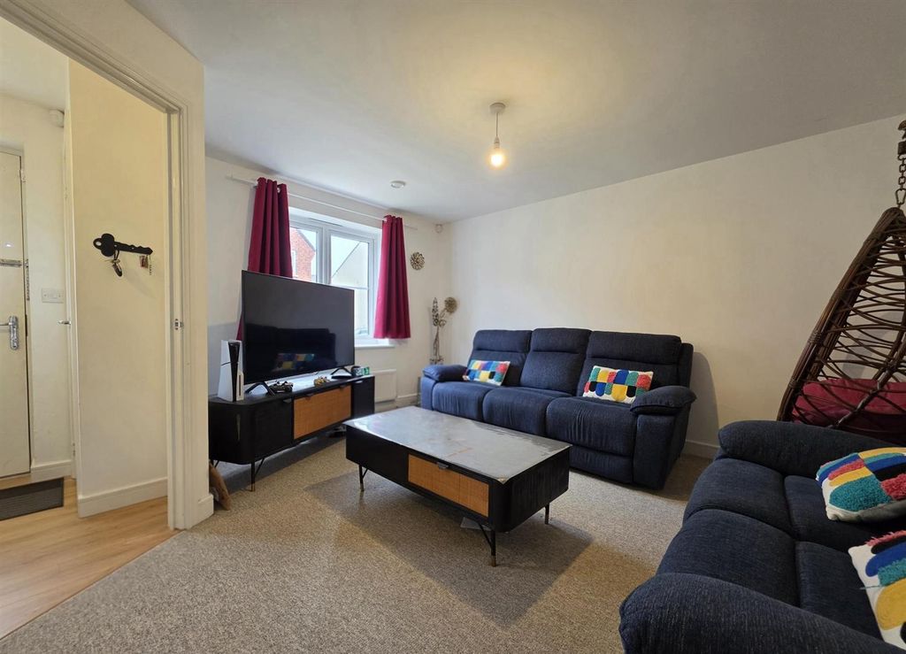 Property photo 3 of 15