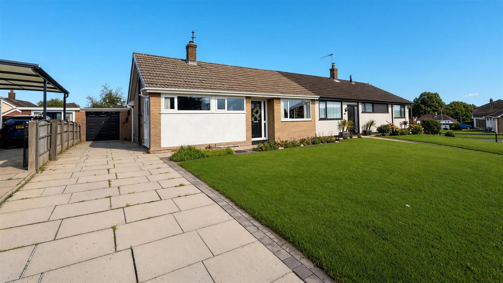 Property photo 1 of 21 Trent Road For Sale