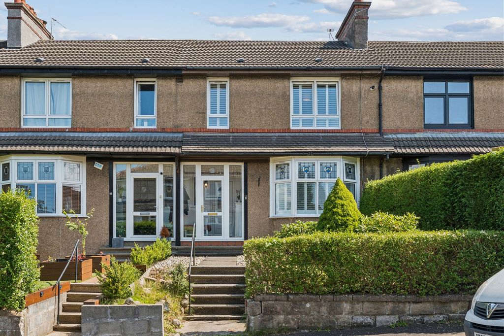 Property photo 1 of 30