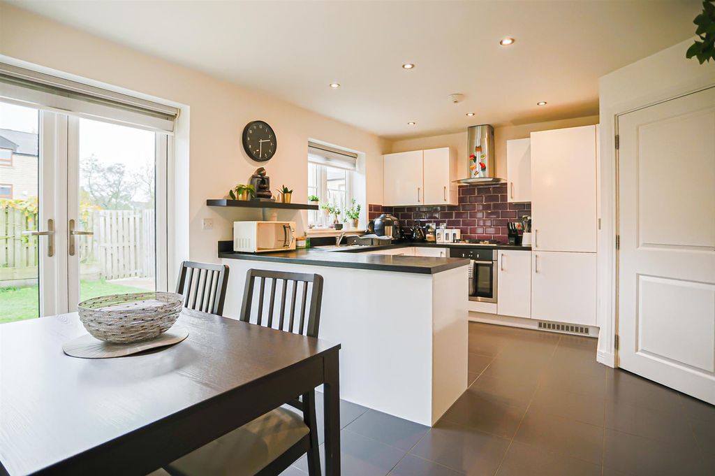 Property photo 2 of 32 2.Jpg