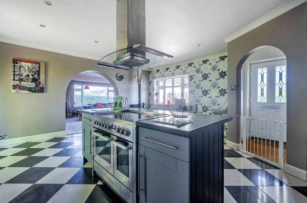 Property photo 3 of 19 1466760-20-6A0F40...