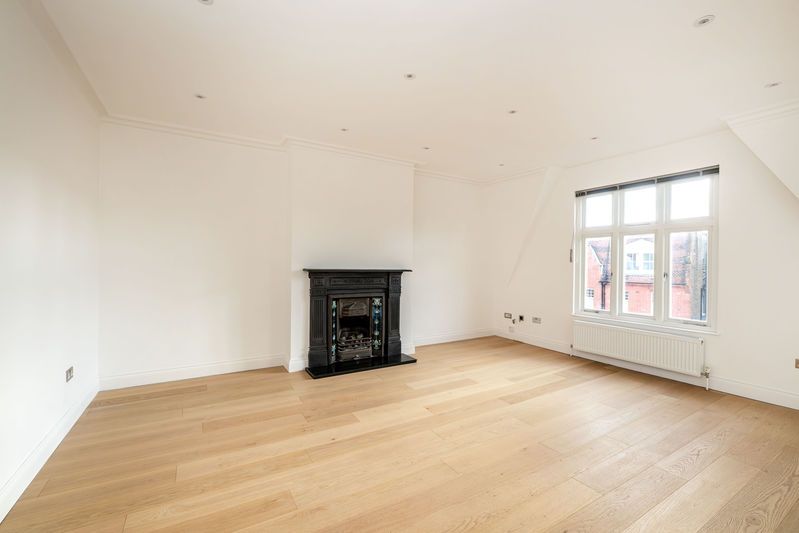 Property photo 1 of 11 Photo 11