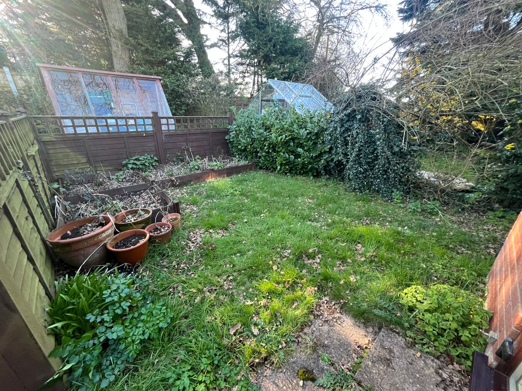Property photo 2 of 11