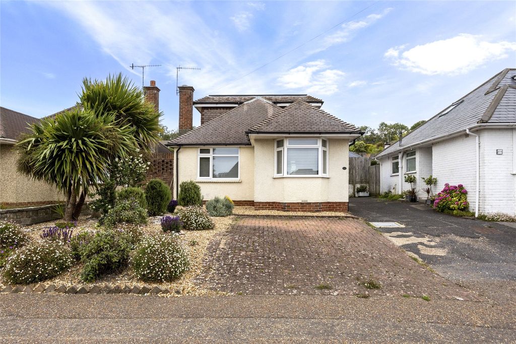 Property photo 1 of 17 Picture No. 25
