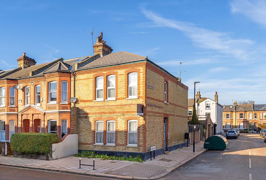 Property photo 1 of 13 Exterior (2).Jpg