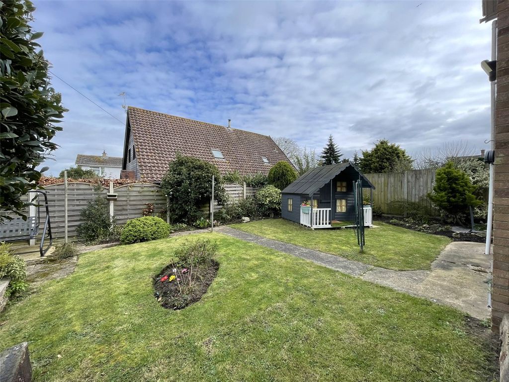 Property photo 3 of 33 Picture No. 39