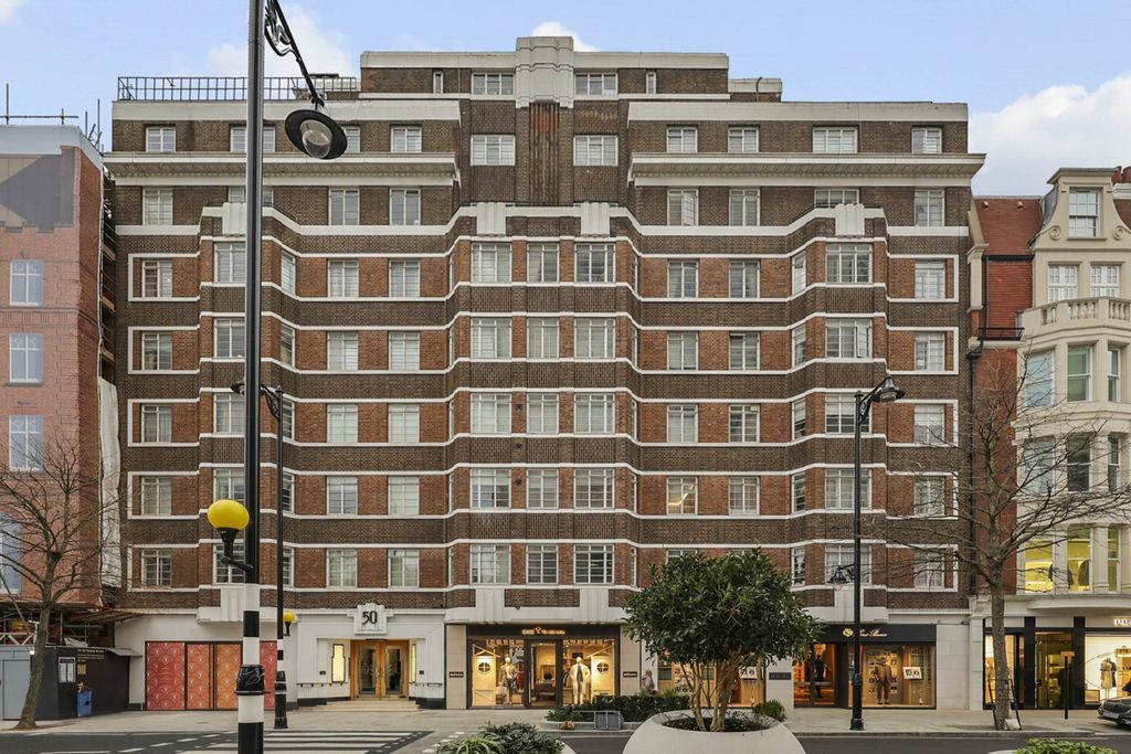 Property photo 1 of 2