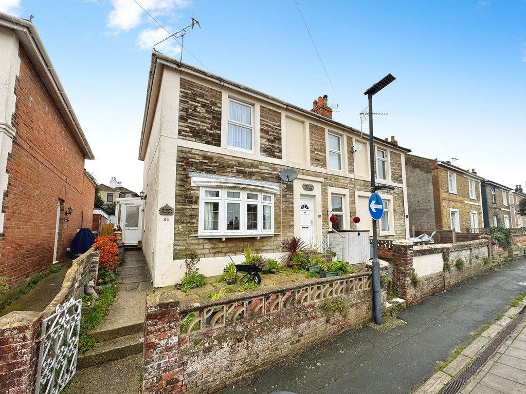 Property photo 1 of 12