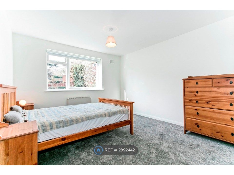 Property photo 3 of 10 Bedroom 1