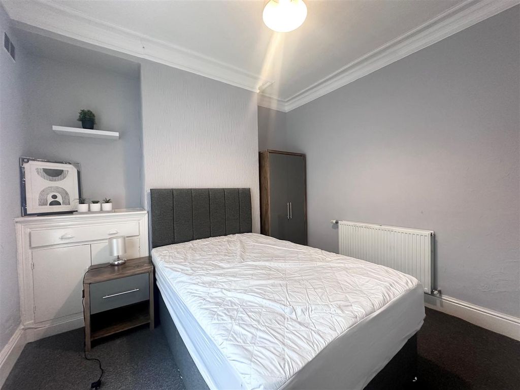 Property photo 1 of 7 108 N1.Jpg