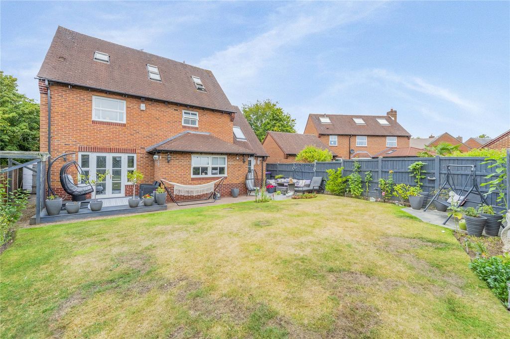 Property photo 2 of 44 Picture No. 04