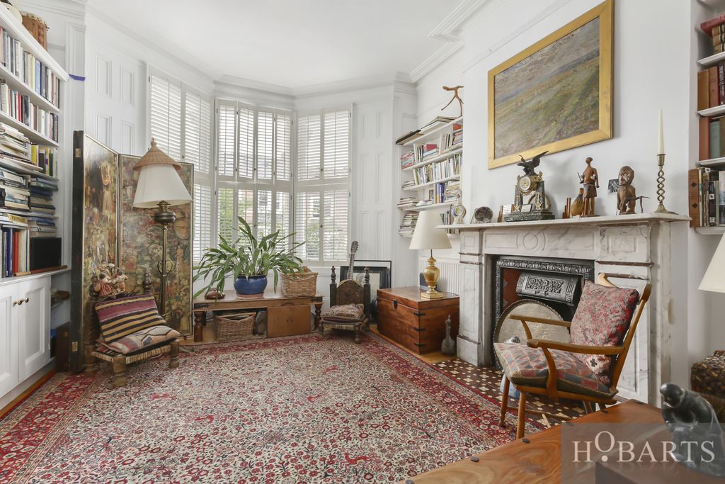 Property photo 2 of 17 Gallery