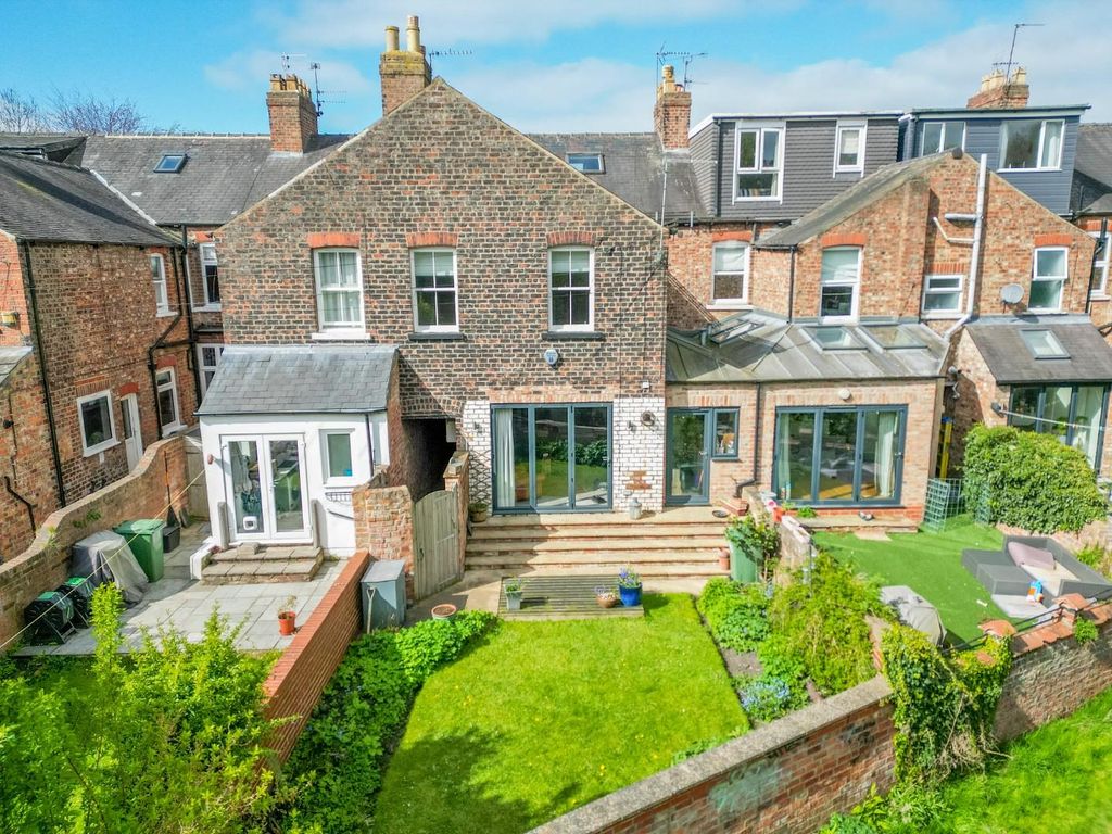 Property photo 1 of 23 82Hr-3.Jpg