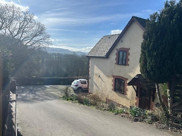 Property photo 1 of 4 External View