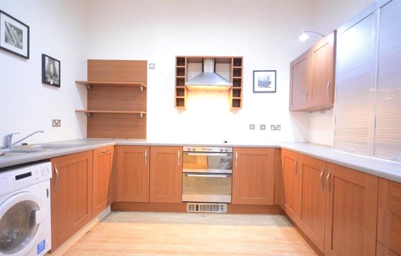 Property photo 3 of 10 Picture No. 27