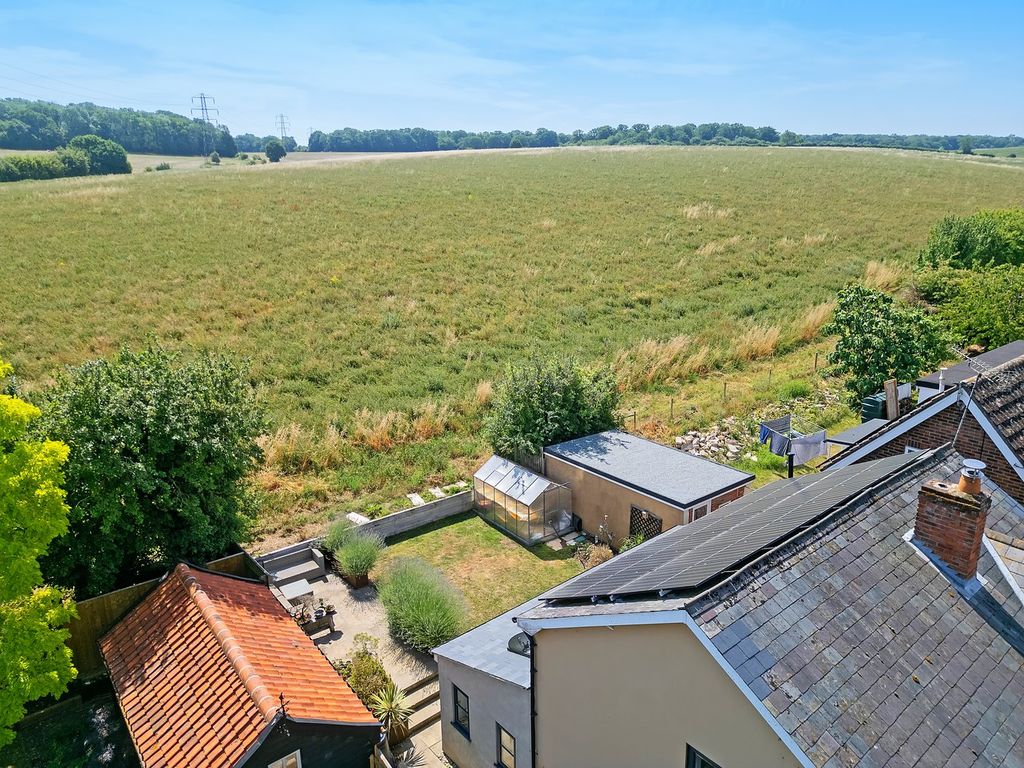 Property photo 1 of 28