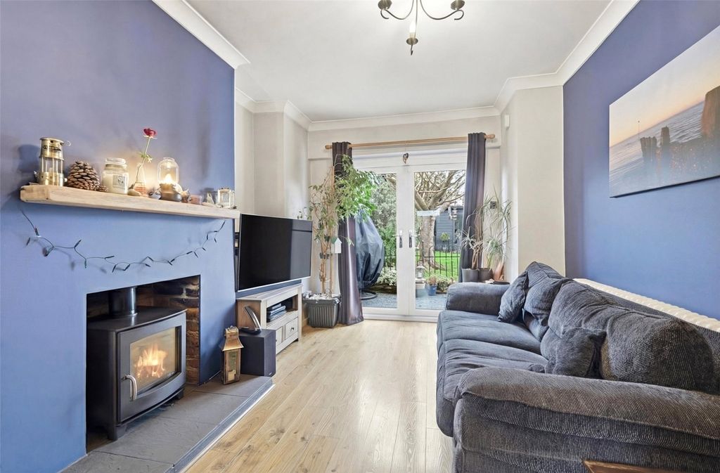 Property photo 3 of 20 Picture No. 11