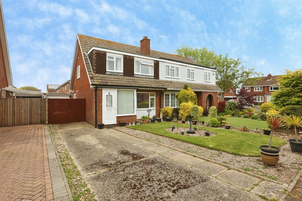Property photo 1 of 18