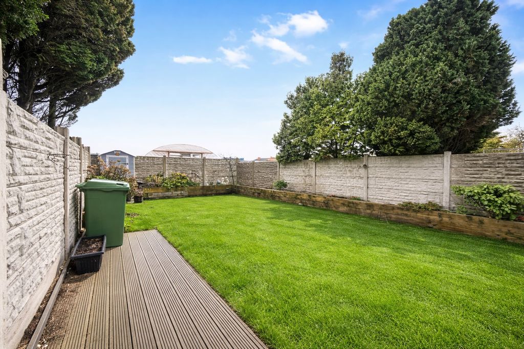 Property photo 1 of 9 5049241