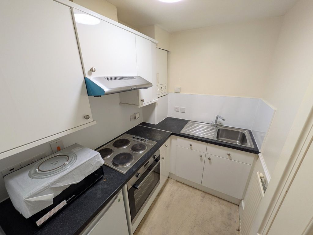 Property photo 3 of 8 Photo 3