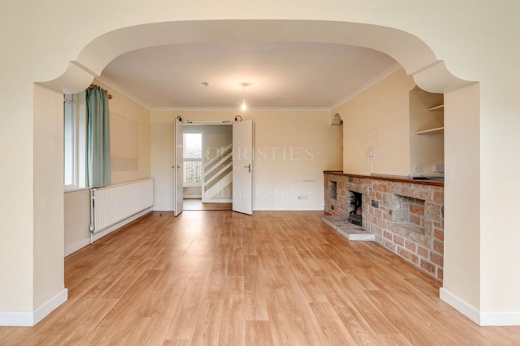 Property photo 3 of 22 Not Specified