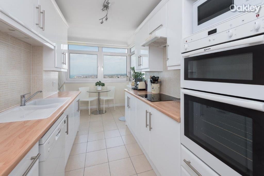 Property photo 3 of 9 3365986