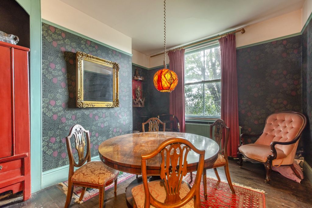 Property photo 3 of 15 Dining Room