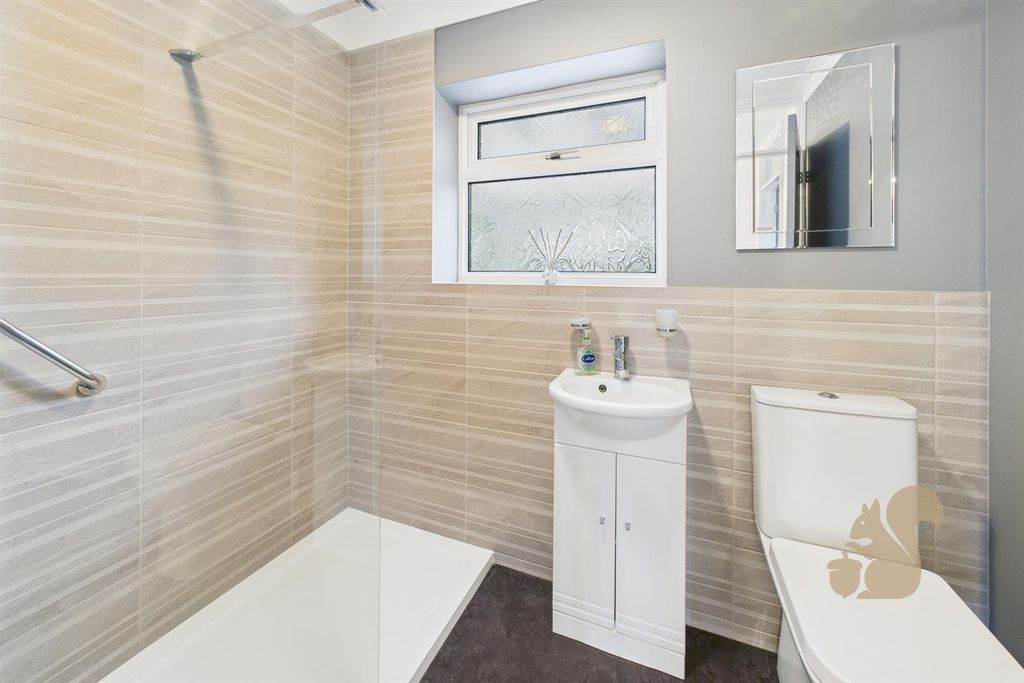 Property photo 3 of 24 Shower Room