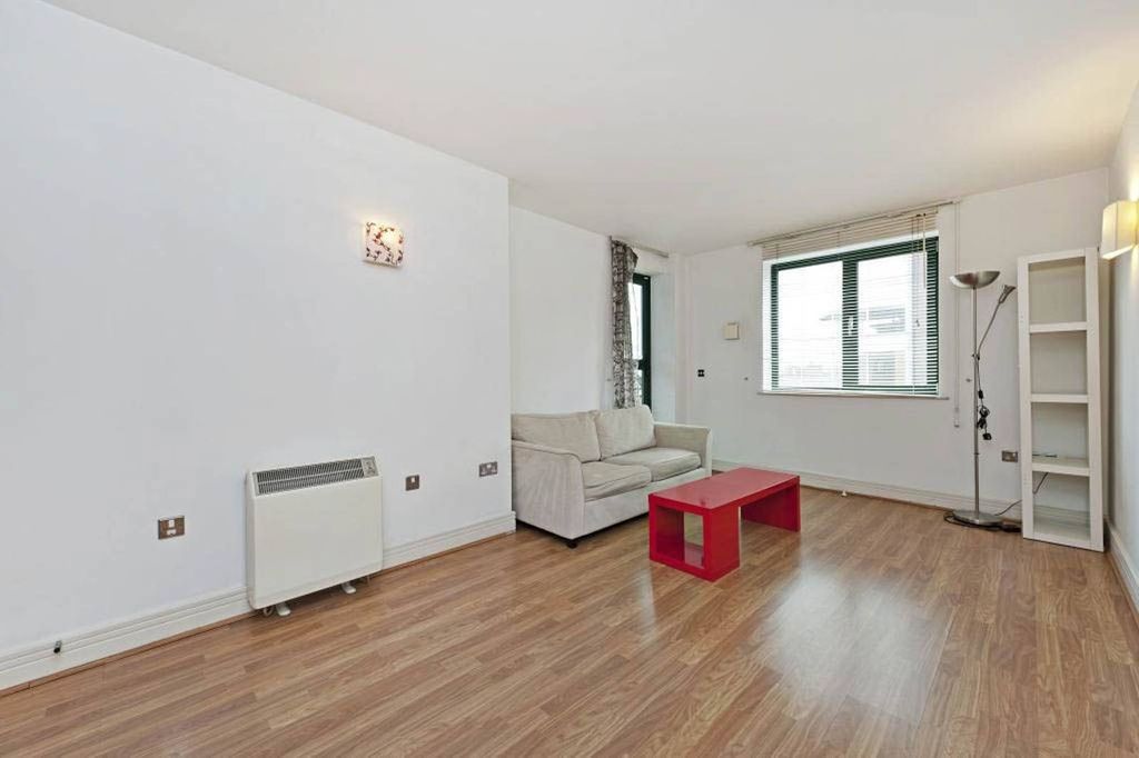 Property photo 2 of 6