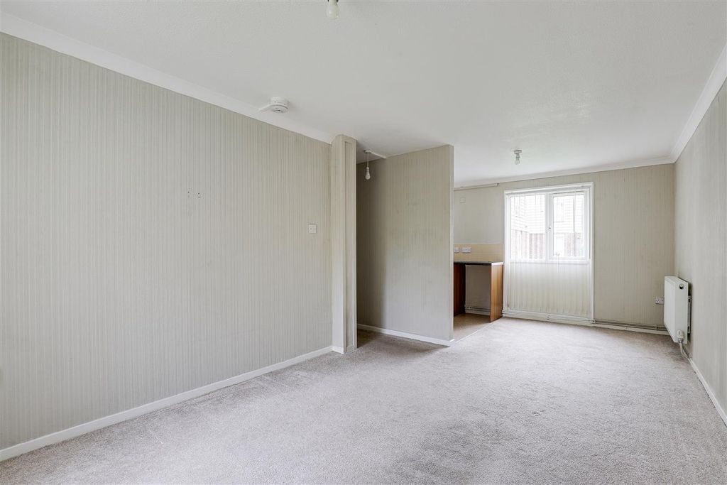 Property photo 3 of 11 Img_1888-Img_1892.Jpg