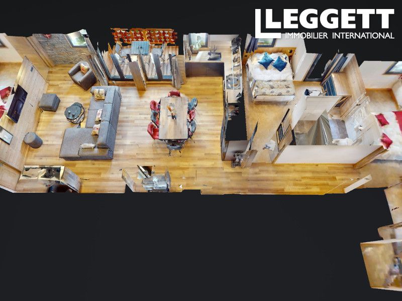 Property photo 2 of 8