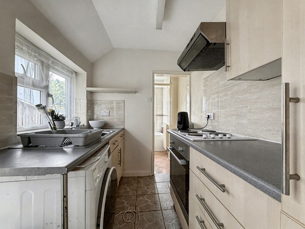 Property photo 3 of 8