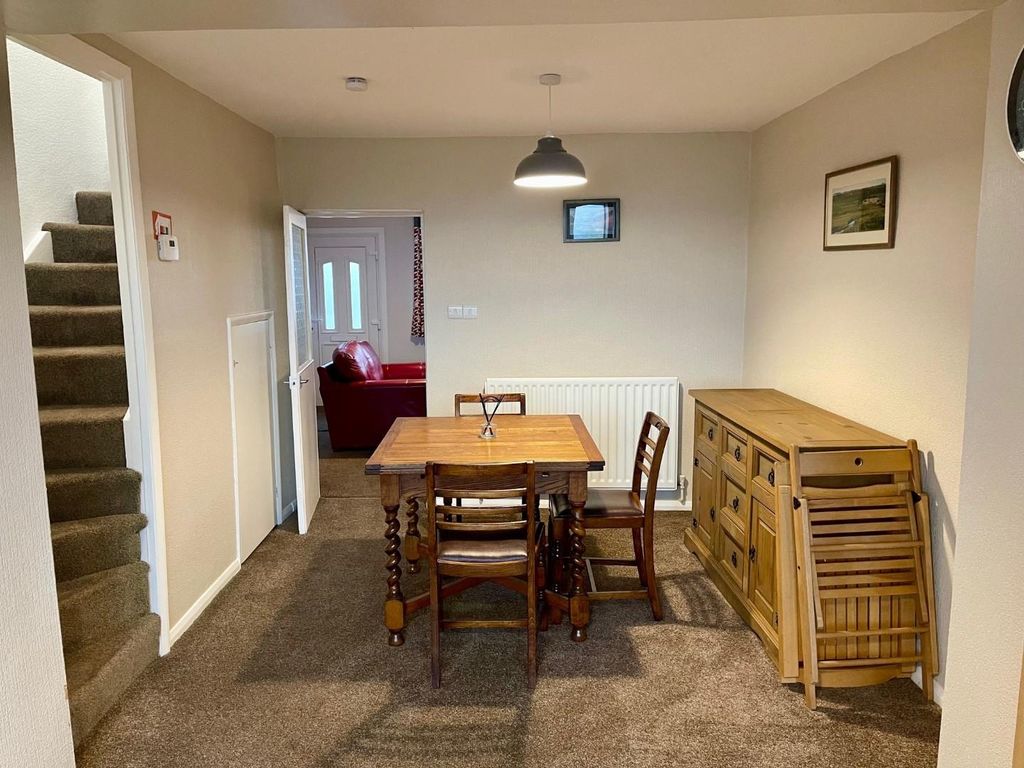 Property photo 3 of 9 5.Jpg