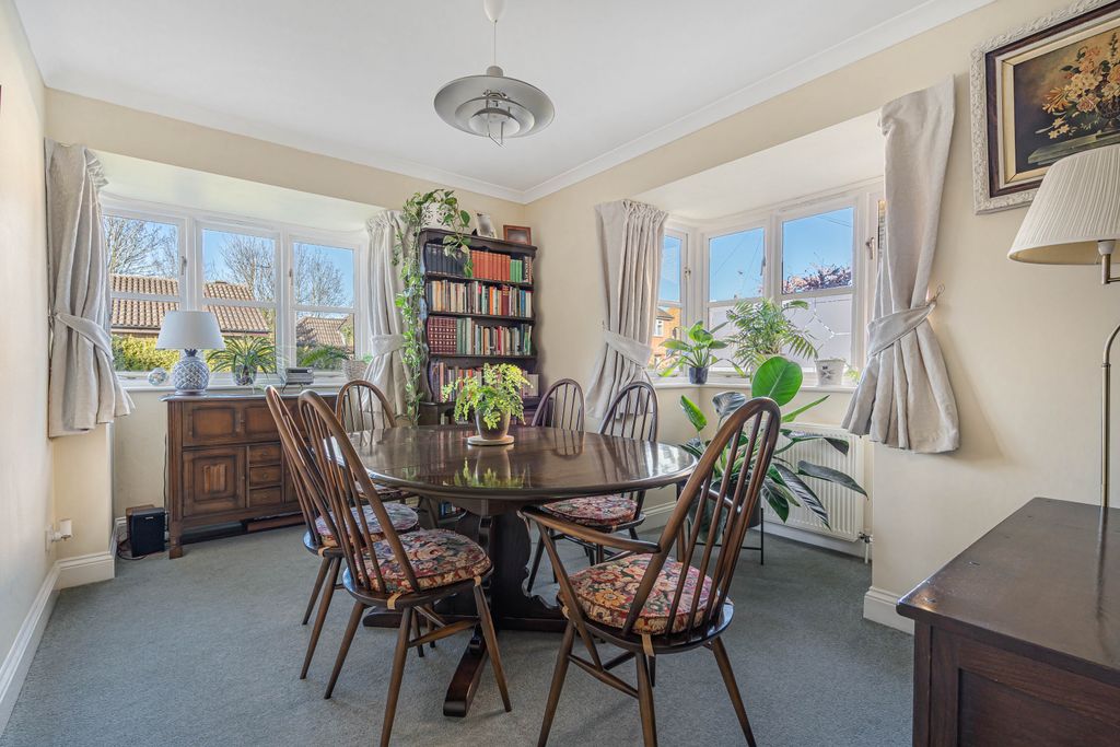 Property photo 3 of 24 1276618