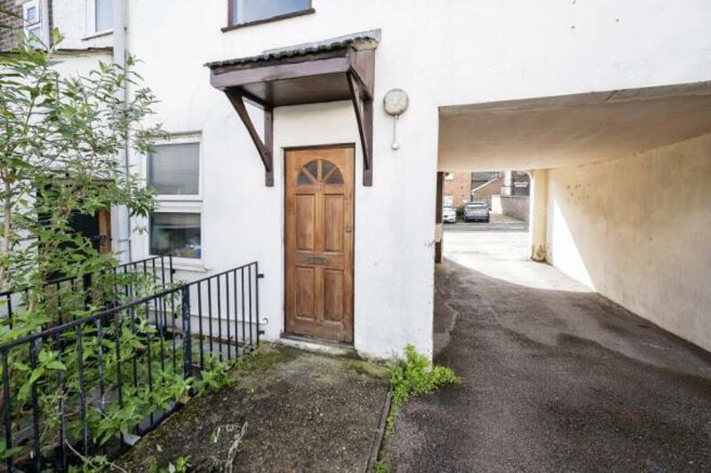 Property photo 2 of 7 Photo 3