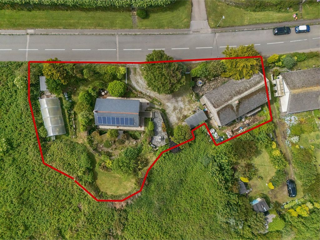 Property photo 2 of 37