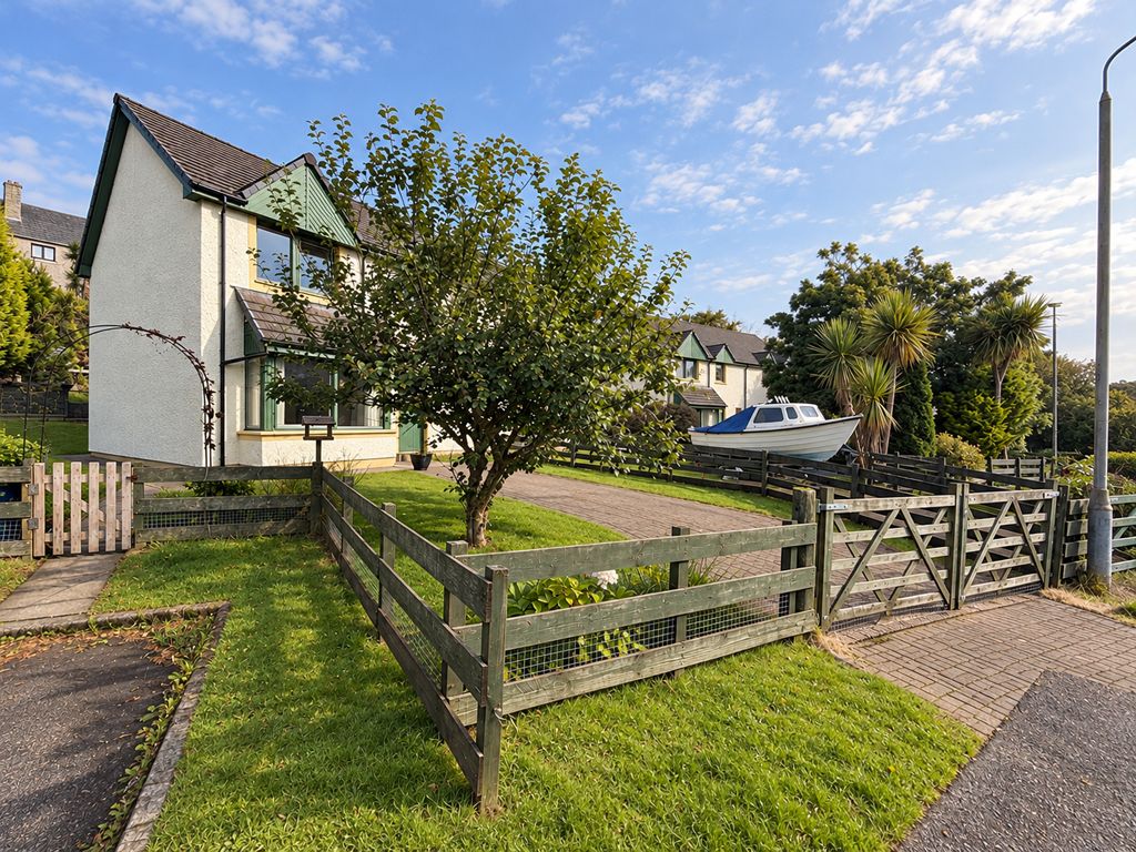 Property photo 2 of 43