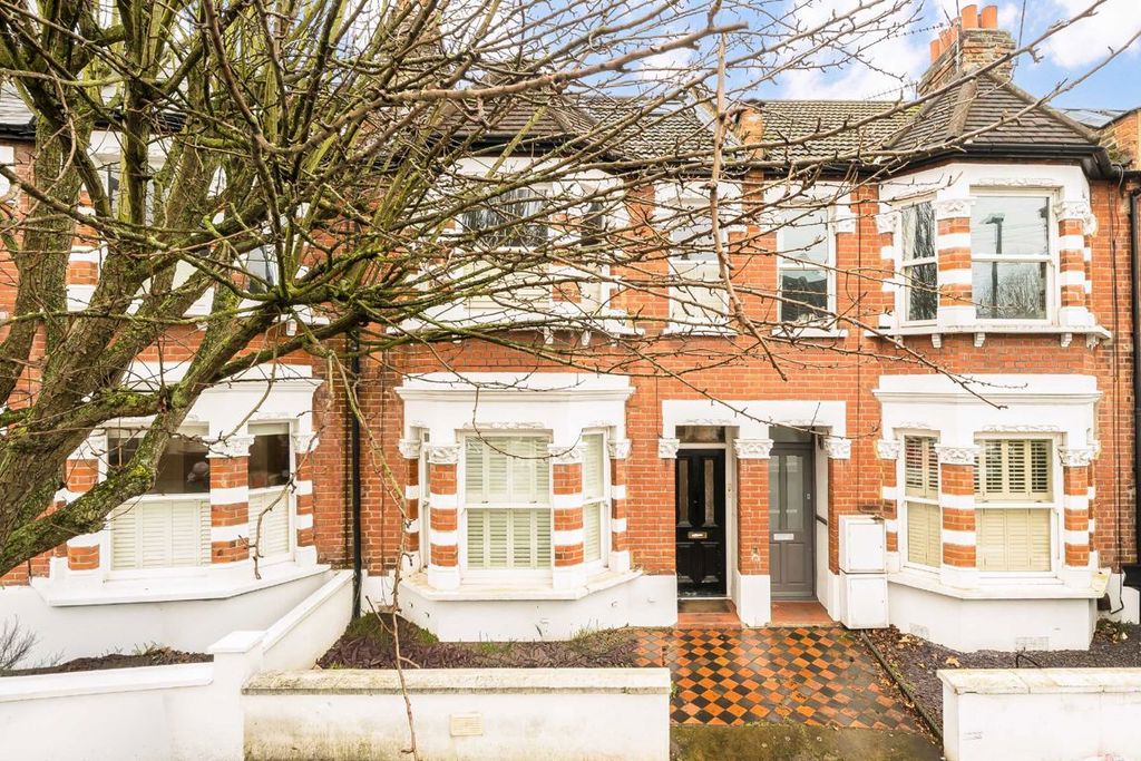 Property photo 1 of 5